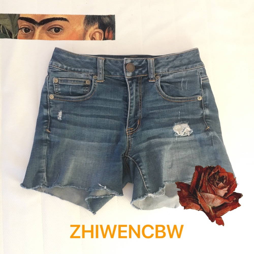 American Eagle Super Stretch Hi-Rise Shortie